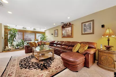 5 Oak Brook Lane, Merrick, NY 11566 - Photo 1