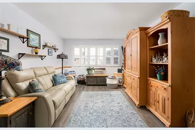 2413 Union Boulevard #5B, Islip, NY 11751 - Photo 1