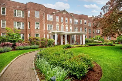 101 Old Mamaroneck Road #1B1, White Plains, NY 10605 - Photo 1