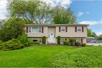 10 Parklyn Court, Bardonia, NY 10954 - Photo 1