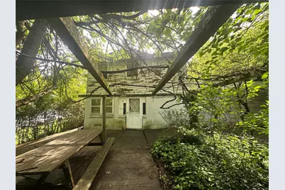 6 Pavillion Road, Suffern, NY 10901 - Photo 1