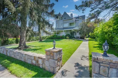 23 Park Avenue, New Rochelle, NY 10805 - Photo 1