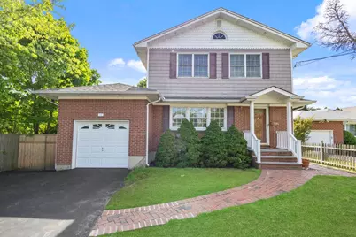 13 Irving Court, Hicksville, NY 11801 - Photo 1