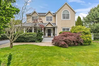 40 Carlisle Lane, East Islip, NY 11730 - Photo 1