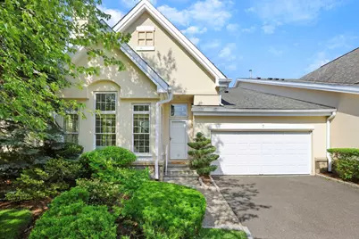 7 Doral Greens Drive E, Rye Brook, NY 10573 - Photo 1