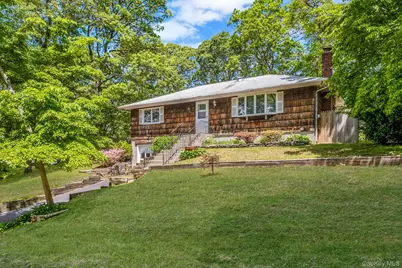 29 Patchogue Road, Sound Beach, NY 11789 - Photo 1