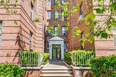 3505 Parsons Blvd #5H, Flushing, NY 11354 - Photo 1