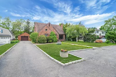 280 Kensington Avenue, Bayport, NY 11705 - Photo 1