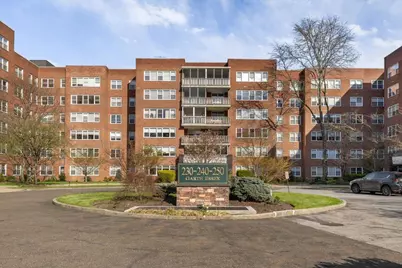 240 Garth Road #3L2, Scarsdale, NY 10583 - Photo 1