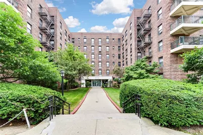 226-26 Union Turnpike #1E, Oakland Gardens, NY 11364 - Photo 1