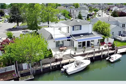 58 Lido Prom W, Lindenhurst, NY 11757 - Photo 1