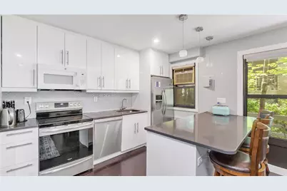 16 Stoner Avenue #1F, Great Neck, NY 11021 - Photo 1