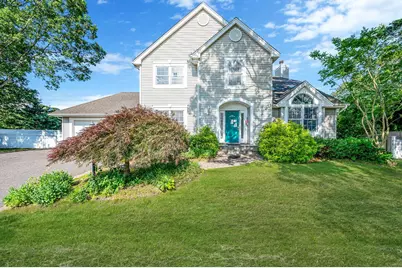 7 Dexter Street, Selden, NY 11784 - Photo 1