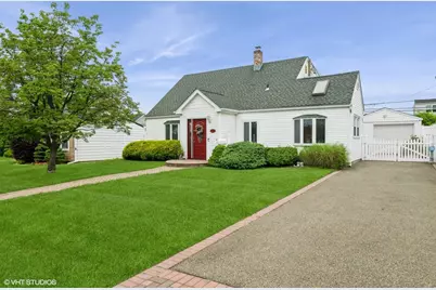 34 Castle Lane, Levittown, NY 11756 - Photo 1