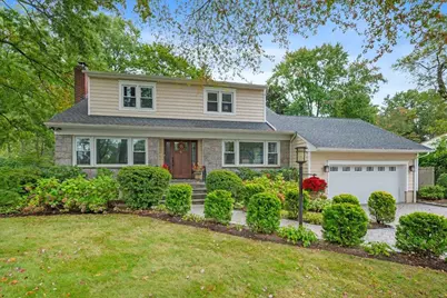 53 Seton Drive, New Rochelle, NY 10804 - Photo 1