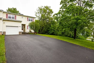 90 Fieldstone Blvd, Wappingers Falls, NY 12590 - Photo 1