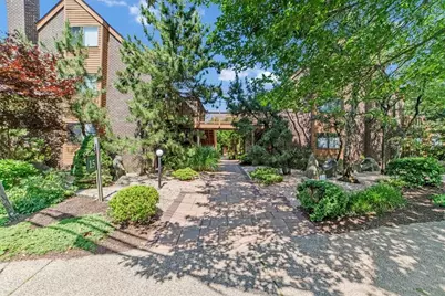 15 Greenridge Avenue #19F, White Plains, NY 10605 - Photo 1