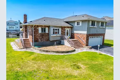 14 Gloucester Road, Massapequa, NY 11758 - Photo 1
