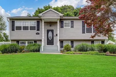 3103 New London Avenue, Medford, NY 11763 - Photo 1