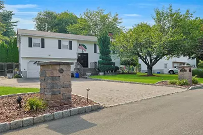 4 Suffern Place, Garnerville, NY 10923 - Photo 1