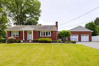 18 Lorraine Boulevard, Poughkeepsie, NY 12603 - Photo 1