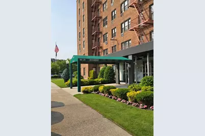 84-29 155th Ave #6J, Howard Beach, NY 11414 - Photo 1