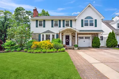 10 Atlas Avenue, Malverne, NY 11565 - Photo 1