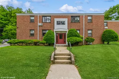 17 Lawrence Drive #A, White Plains, NY 10603 - Photo 1