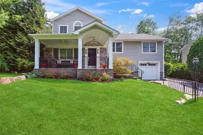 4 Valley Road, Syosset, NY 11791 - Photo 1