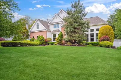 3 Sugar Maple Court, Dix Hills, NY 11746 - Photo 1