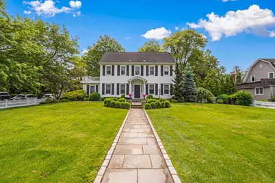 195 Hempstead Avenue, Rockville Centre, NY 11570 - Photo 1