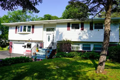 188 N Middletown Road, Nanuet, NY 10954 - Photo 1