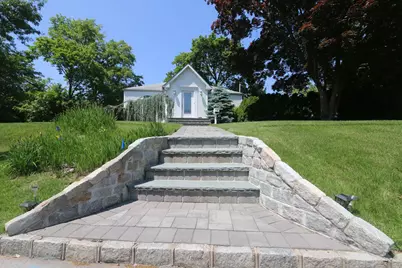 26 Greenway, New Hyde Park, NY 11040 - Photo 1