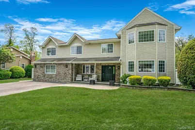 33 Stonywood Drive, Commack, NY 11725 - Photo 1