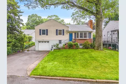 1400 Raleigh Road, Mamaroneck, NY 10543 - Photo 1