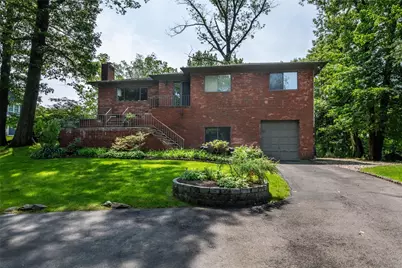 35 Stone Cabin Road, New Rochelle, NY 10801 - Photo 1