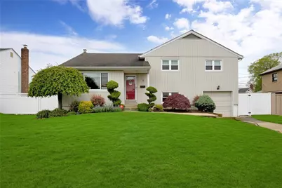 5 Hampton Road, Massapequa, NY 11758 - Photo 1