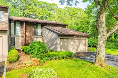 43 Carriage Court, Jericho, NY 11753 - Photo 1