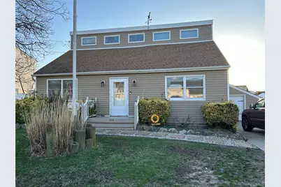 330 East Drive, Copiague, NY 11726 - Photo 1