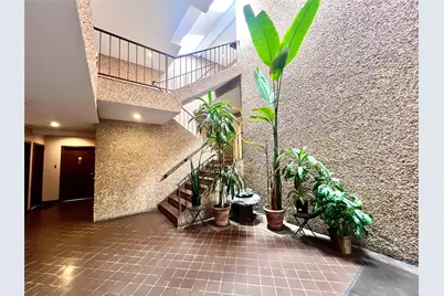 530 Hudson Avenue #A4, Cedarhurst, NY 11516 - Photo 1