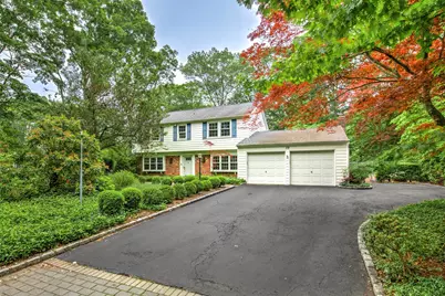 39 Sycamore Circle, Stony Brook, NY 11790 - Photo 1