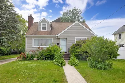 602 Leonard Avenue, Uniondale, NY 11553 - Photo 1