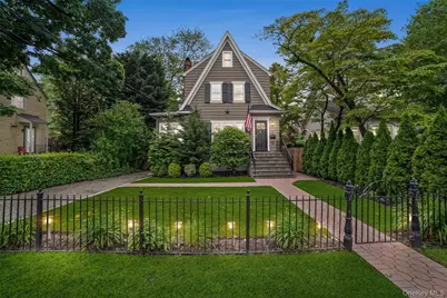 10 Wiltshire Street, Bronxville, NY 10708 - Photo 1