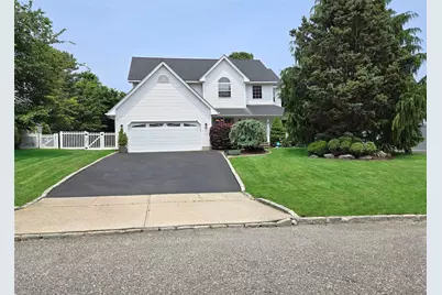 8 Long House Way, Commack, NY 11725 - Photo 1