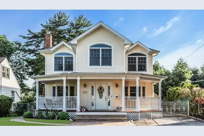 234 S Pershing Avenue, Bethpage, NY 11714 - Photo 1
