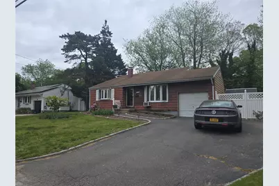 2905 Heather Avenue, Medford, NY 11763 - Photo 1