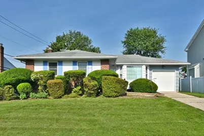 143 Sutton Drive, Plainview, NY 11803 - Photo 1