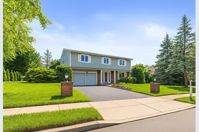 61 Sherwood Court, Huntington, NY 11743 - Photo 1