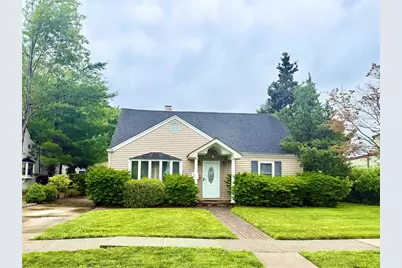 8 Violet Avenue, Hicksville, NY 11801 - Photo 1