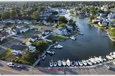 510 S Great Neck Road, Copiague, NY 11726 - Photo 1